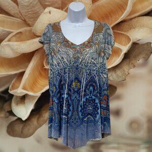 Unity World Wear-Women's Medium Top Short Sleeve Rhinestone V-Neckline Pullover